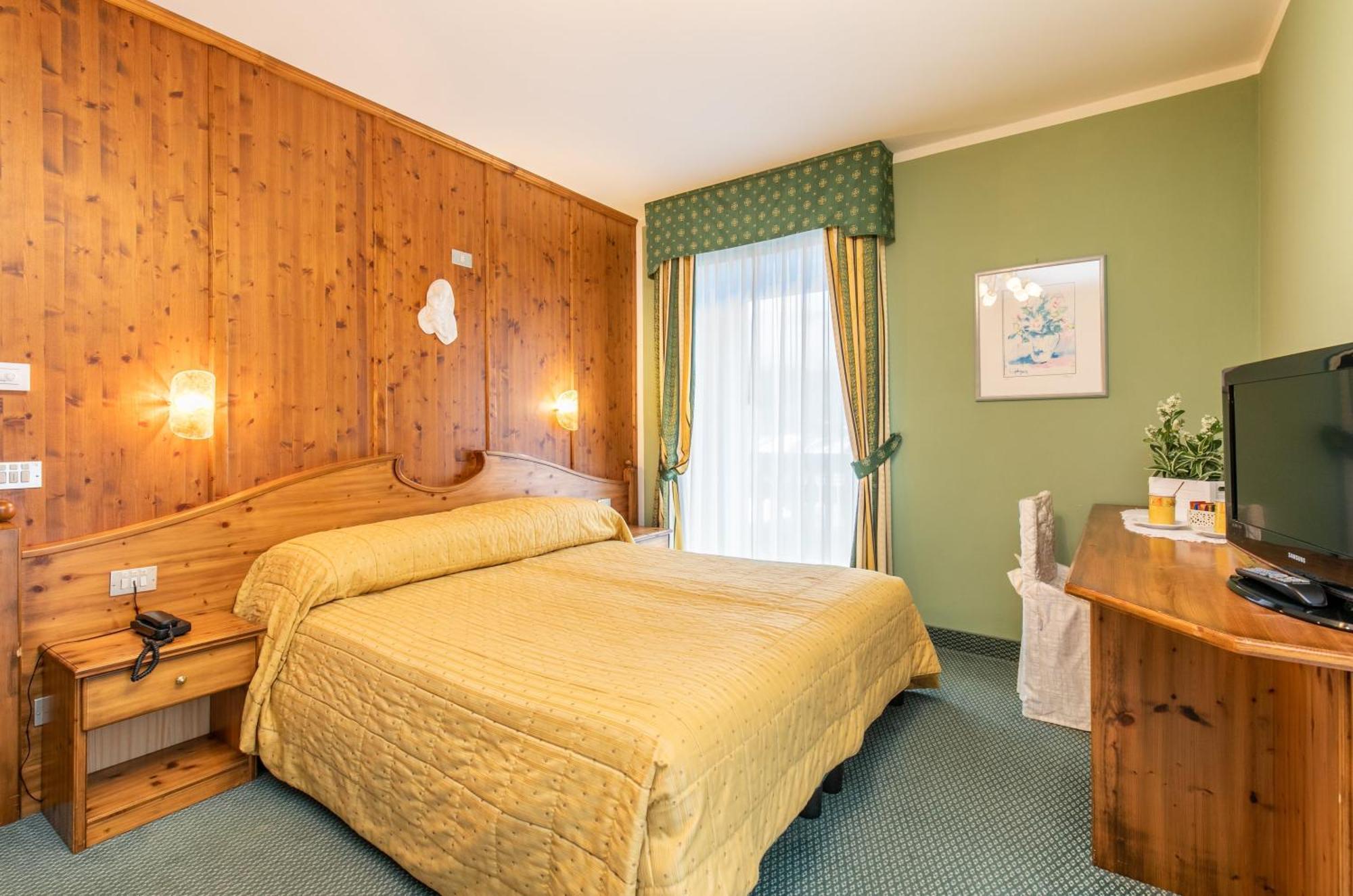 G. Hotel Des Alpes San Martino Di Castrozza Zewnętrze zdjęcie