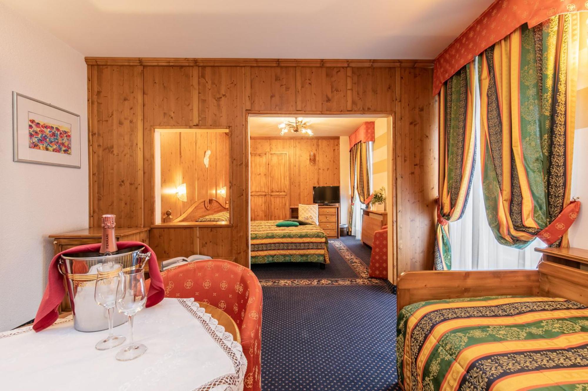 G. Hotel Des Alpes San Martino Di Castrozza Zewnętrze zdjęcie